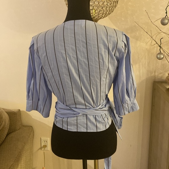 INTERMIX wrap blouse size large - Picture 7 of 9